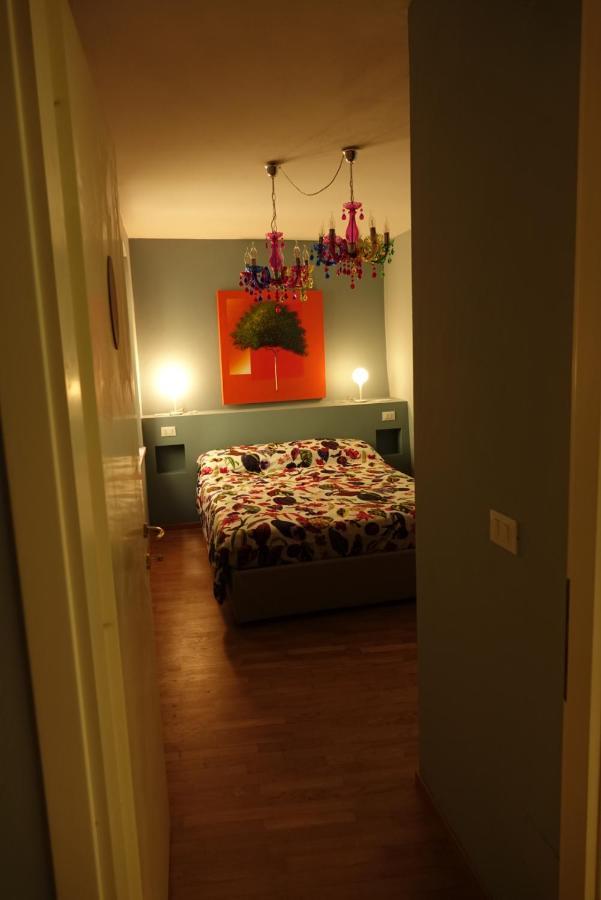 La Dimora Blu Apartment Parma Ngoại thất bức ảnh